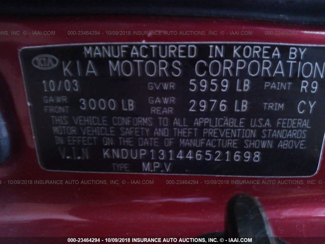 KNDUP131446521698 - 2004 KIA SEDONA EX/LX RED photo 9