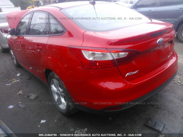 1FADP3F2XEL120794 - 2014 FORD FOCUS SE RED photo 3