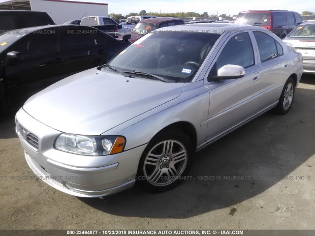 YV1RS592982674550 - 2008 VOLVO S60 2.5T SILVER photo 2