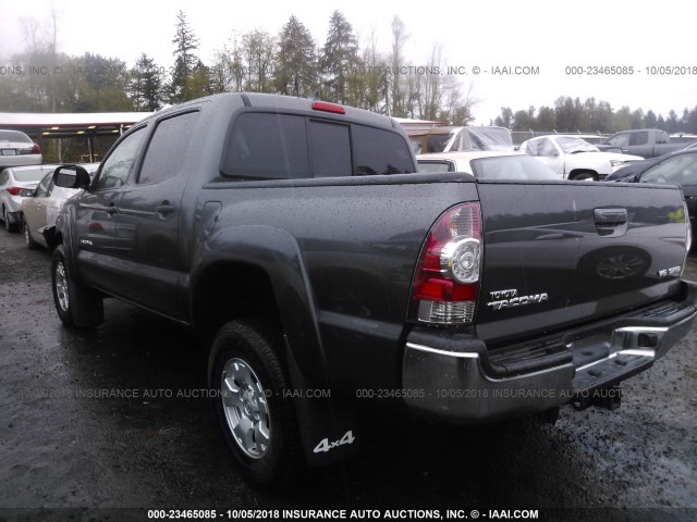 3TMLU4EN4FM191327 - 2015 TOYOTA TACOMA DOUBLE CAB/TRD PRO GRAY photo 3