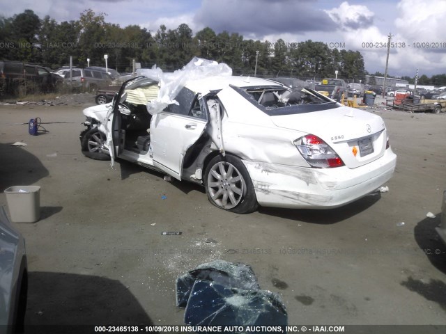 WDDNG71X17A027224 - 2007 MERCEDES-BENZ S 550 WHITE photo 3