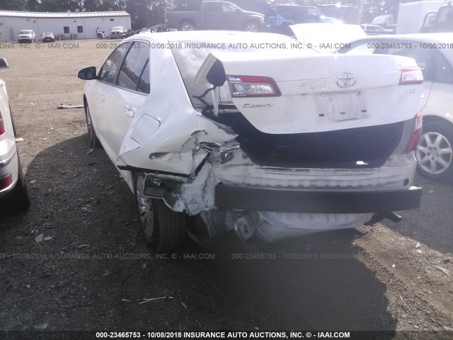 4T4BF1FK1ER385804 - 2014 TOYOTA CAMRY L/SE/LE/XLE 白色 照片 6
