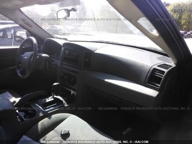 1J4GR48K36C121253 - 2006 JEEP GRAND CHEROKEE LAREDO/COLUMBIA/FREEDOM 黑色 照片 5