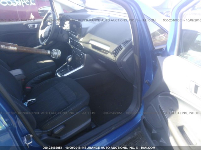 MAJ6P1UL2JC211755 - 2018 FORD ECOSPORT SE BLUE photo 5