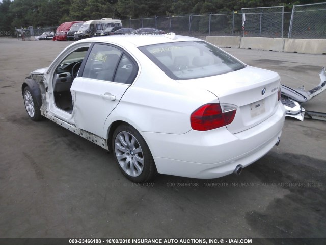 WBAVD53518A283641 - 2008 BMW 335 XI WHITE photo 3