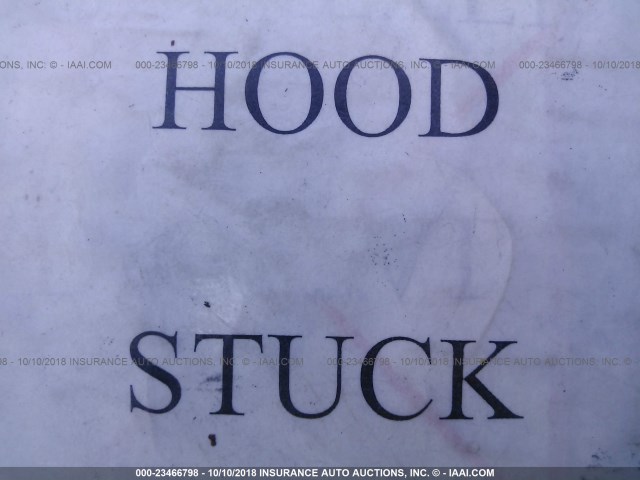 WBACC0323WEK26138 - 1998 BMW 318 I AUTOMATIC SILVER photo 10