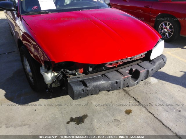 2G1WX15K229270998 - 2002 CHEVROLET MONTE CARLO SS 红色 照片 6