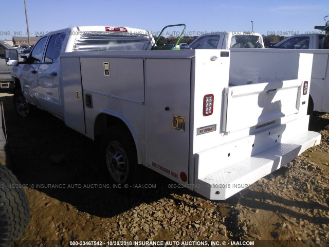 1GB1CUEG9JF286863 - 2018 CHEVROLET SILVERADO C2500 HEAVY DUTY WHITE photo 3