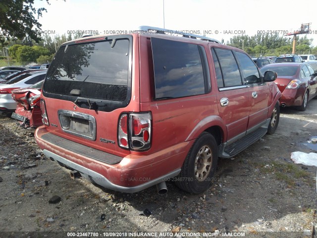 5LMEU27AXYLJ39799 - 2000 LINCOLN NAVIGATOR Rot Foto 4