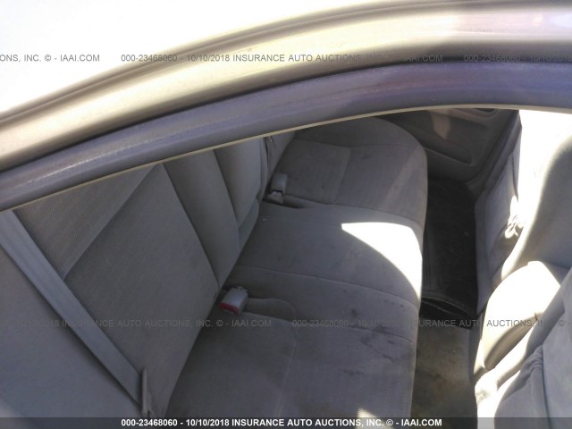 4T1BF30K85U083182 - 2005 TOYOTA CAMRY LE/XLE/SE GOLD photo 8