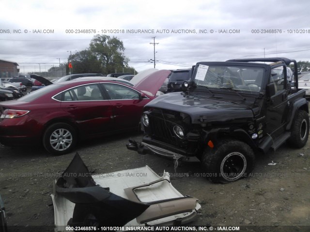 1J4FA59S62P742951 - 2002 JEEP WRANGLER / TJ SAHARA BLACK photo 2