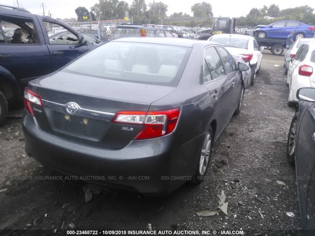 4T4BF1FK8CR188142 - 2012 TOYOTA CAMRY SE/LE/XLE GRAY photo 4