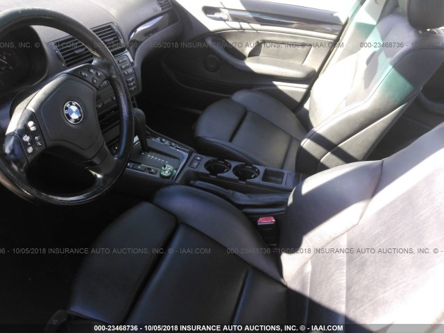 WBAAM3335XCA84809 - 1999 BMW 323 I AUTOMATIC BLACK photo 5