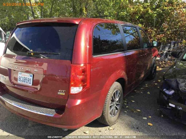 2C4RDGEG7JR205459 - 2018 DODGE GRAND CARAVAN GT RED photo 14