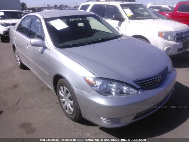 4T1BE32K96U732652 - 2006 TOYOTA CAMRY LE/XLE/SE Күміс фото 1