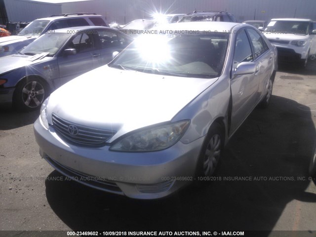 4T1BE32K96U732652 - 2006 TOYOTA CAMRY LE/XLE/SE Күміс фото 2