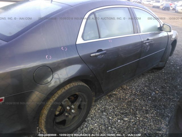 1G1ZB5E1XBF167006 - 2011 CHEVROLET MALIBU LS 灰色 照片 4