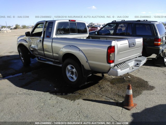 1N6ED26Y11C369742 - 2001 NISSAN FRONTIER KING CAB XE/KING CAB SE SILVER photo 3