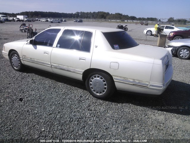 1G6KD54Y2WU710578 - 1998 CADILLAC DEVILLE WHITE photo 3