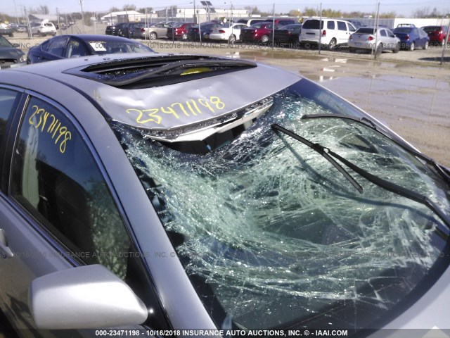 4T1BF3EK3BU133314 - 2011 TOYOTA CAMRY SE/LE/XLE 银色 照片 6