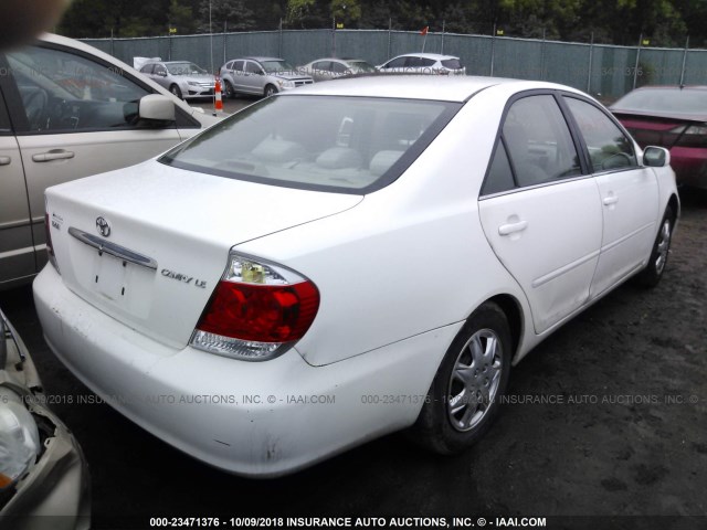 4T1BE32K76U716577 - 2006 TOYOTA CAMRY LE/XLE/SE WHITE photo 4