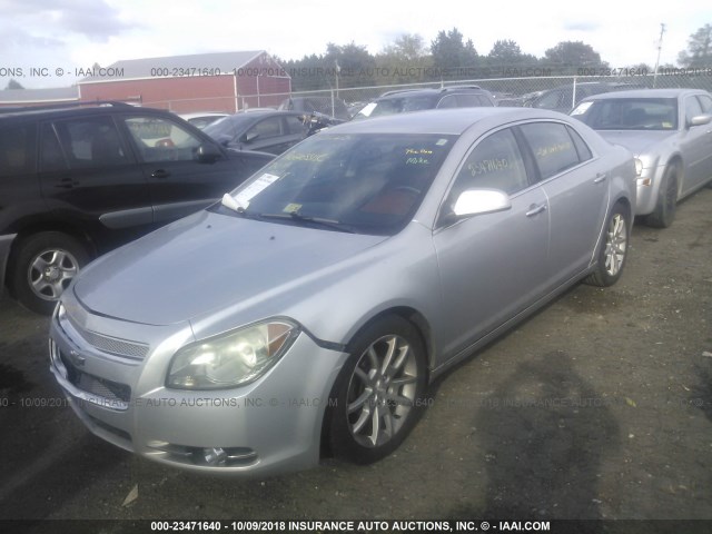 1G1ZK57B29F212245 - 2009 CHEVROLET MALIBU LTZ 银色 照片 2