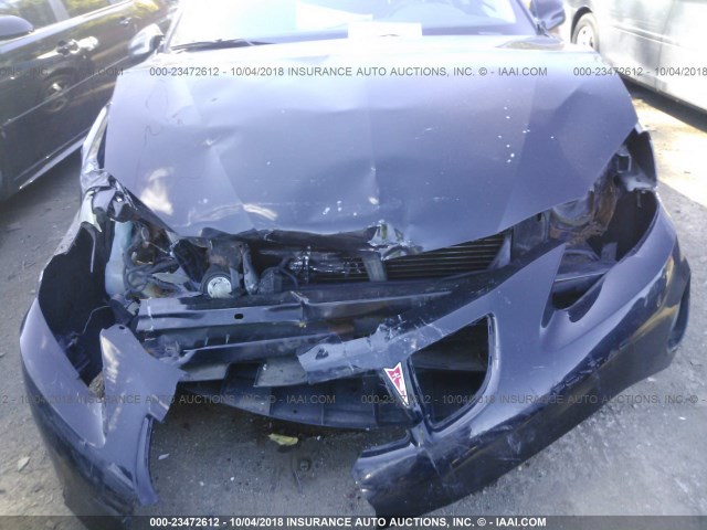 2G2WS522241117965 - 2004 PONTIAC GRAND PRIX GT2 შავი ფოტო 6