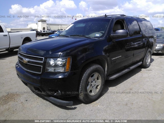 1GNUCJE04AR240566 - 2010 CHEVROLET SUBURBAN C1500 LT BLACK photo 2