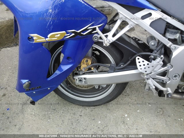 JKBZXJB133A018575 - 2003 KAWASAKI ZX636 B1 BLUE photo 6