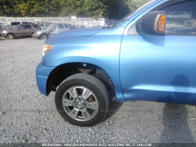 5TFMT52147X005537 - 2007 TOYOTA TUNDRA BLUE photo 6