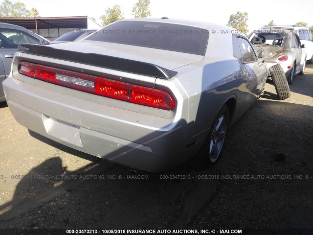 2B3CJ4DV6AH223939 - 2010 DODGE CHALLENGER SE SILVER photo 4