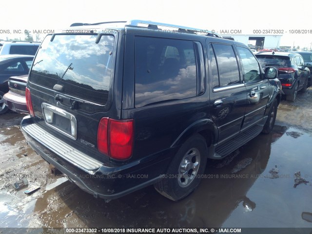 5LMFU28A1YLJ42173 - 2000 LINCOLN NAVIGATOR BLACK photo 4