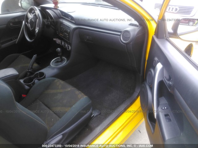 JTKJF5C79C3024253 - 2012 TOYOTA SCION TC 黄色 照片 5