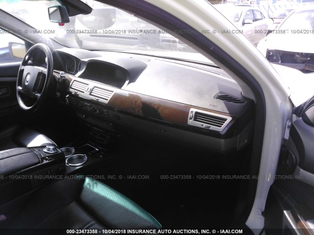 WBAGN63534DS54730 - 2004 BMW 745 LI Blanc photo 5