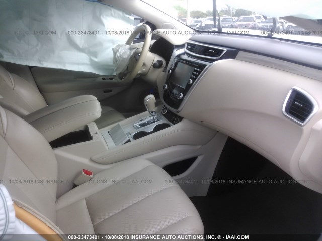 5N1AZ2MG4GN119451 - 2016 NISSAN MURANO S/SL/SV/PLATINUM WHITE photo 5