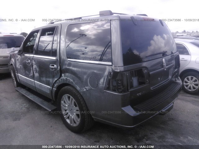 5LMJJ2H53DEL06379 - 2013 LINCOLN NAVIGATOR 灰色 照片 3