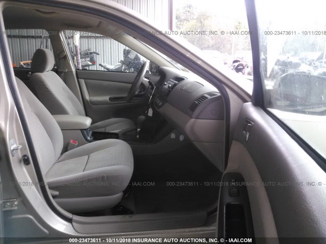 4T1BE32K46U681139 - 2006 TOYOTA CAMRY LE/XLE/SE GOLD photo 5