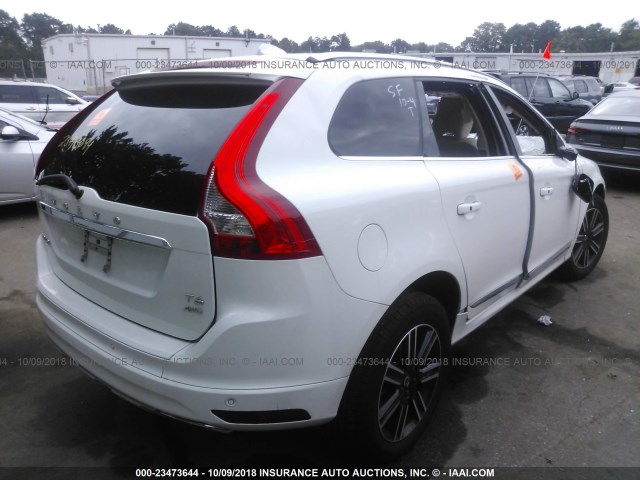 YV449MRK9G2928016 - 2016 VOLVO XC60 T6/PREMIER WHITE photo 4