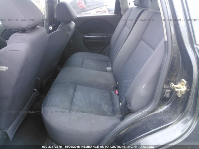 KL1TD66626B631479 - 2006 CHEVROLET AVEO LS BLACK photo 8