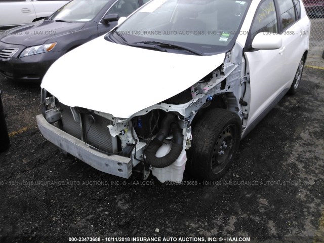 5Y2SL67889Z415557 - 2009 PONTIAC VIBE WHITE photo 6