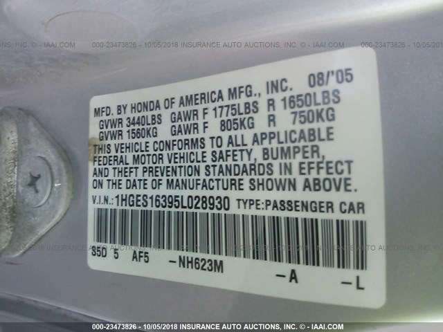 1HGES16395L028930 - 2005 HONDA CIVIC DX VP SILVER photo 9