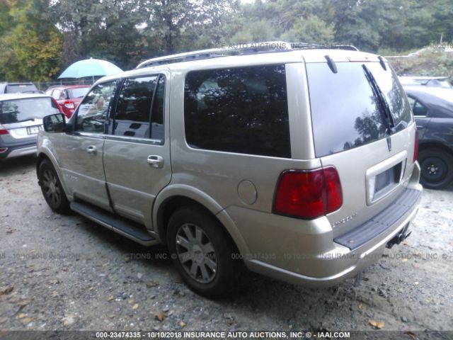 5LMFU28R24LJ18321 - 2004 LINCOLN NAVIGATOR TAN photo 3