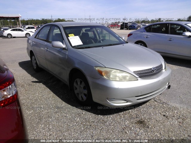 JTDBE32K730230035 - 2003 TOYOTA CAMRY LE/XLE Күміс фото 1