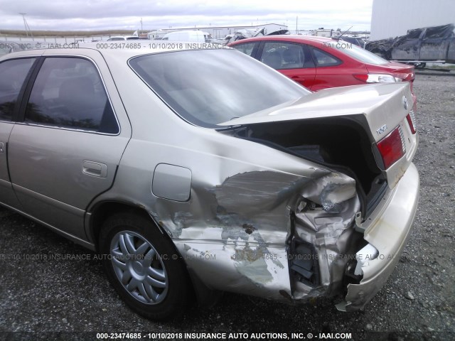JT2BG22K6Y0422177 - 2000 TOYOTA CAMRY CE/LE/XLE 棕色 照片 6