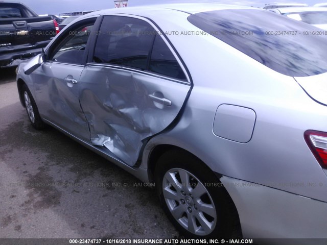 JTNBB46K473011218 - 2007 TOYOTA CAMRY NEW GENERAT HYBRID SILVER photo 6