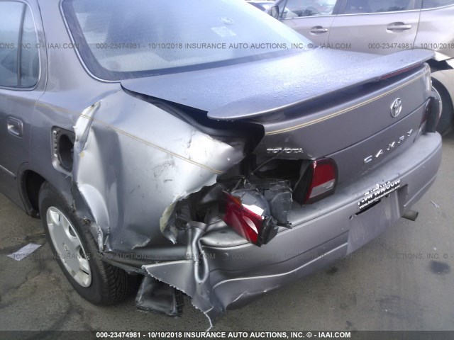 4T1BG12K3TU802463 - 1996 TOYOTA CAMRY DX/LE/XLE GOLD photo 6