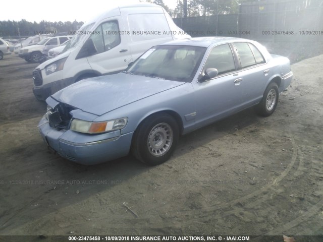 2MEFM74W7WX669493 - 1998 MERCURY GRAND MARQUIS GS BLUE photo 2