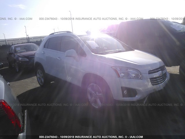 KL7CJNSB8FB088005 - 2015 CHEVROLET TRAX LTZ WHITE photo 1