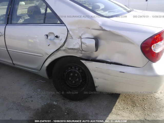 4T1BE32KX4U933649 - 2004 TOYOTA CAMRY LE/XLE/SE 银色 照片 6