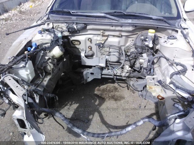 JN1DA31D52T402487 - 2002 NISSAN MAXIMA GLE/GXE/SE WHITE photo 10